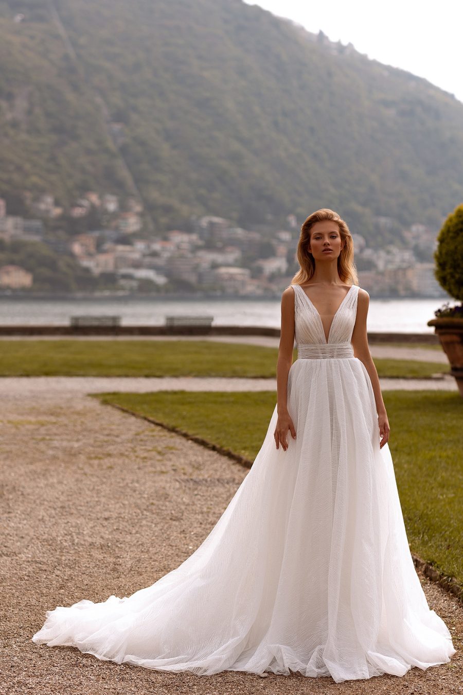 Suknia ślubna 1002  - Lady Di - kolor Orginal - rozmiar 38 - Salon Le Mariage