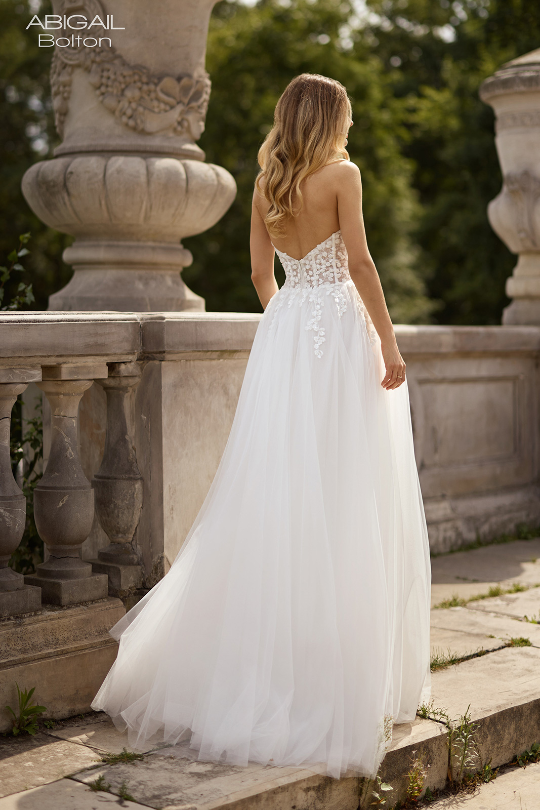 Suknia ślubna Bolton  - Herms - kolor Ivory - rozmiar 38 - Salon Le Mariage