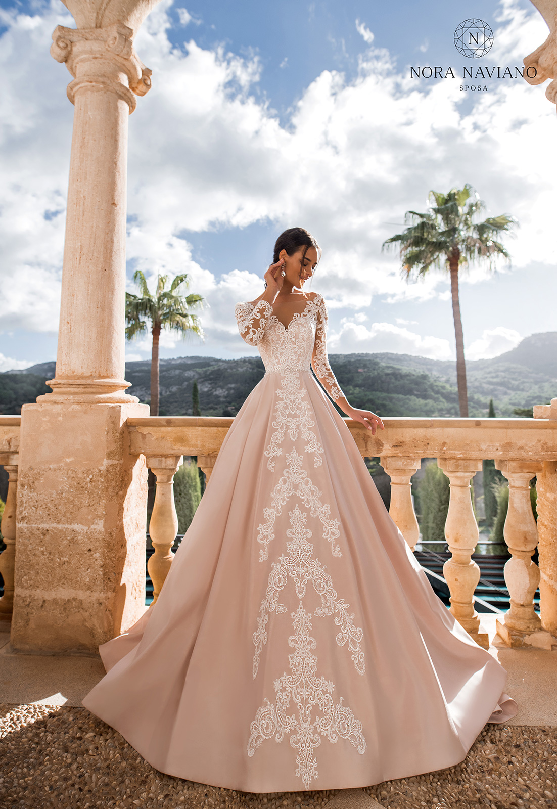 Suknia ślubna 17322  Varvara Hesse  - Nora_navian - kolor Iv/peach/salomon/s - rozmiar 40 - Salon Le Mariage